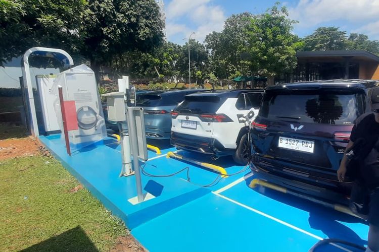 Waspada Baterai Mobil Listrik Drop Akibat DC Fast Charging