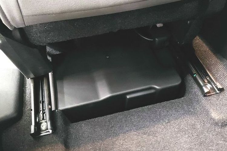 Tanda Baterai Lithium-ion Suzuki Ertiga Hybrid Mulai Lemah