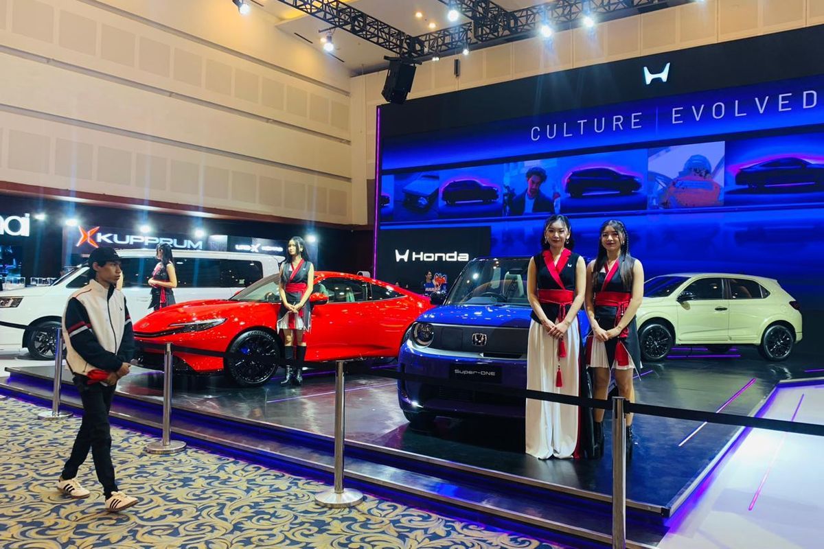 Honda Super One Meluncur di Surabaya