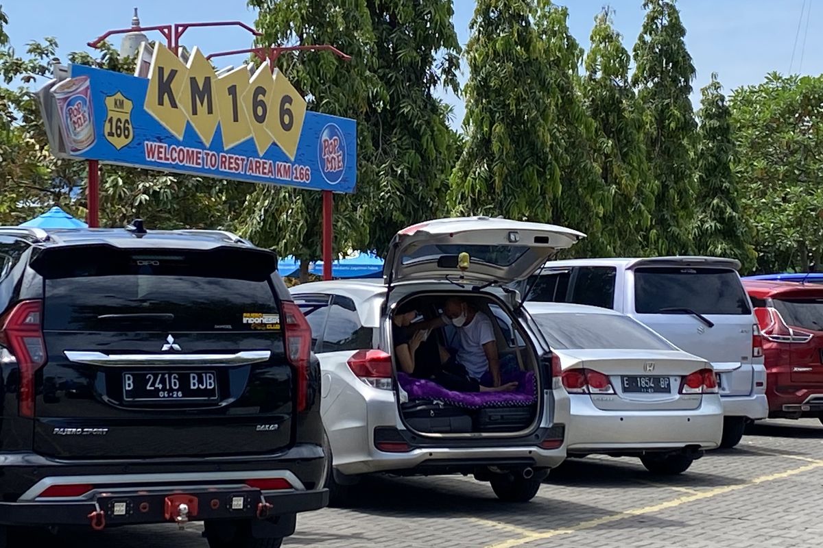 Menggelar Kasur di Kabin Mobil Saat Mudik Berbahaya, Ini Penjelasan Ahli