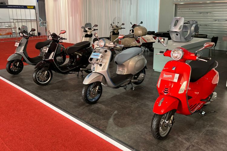 Mitos atau Fakta Knalpot Vespa Matik Mudah Berkarat?