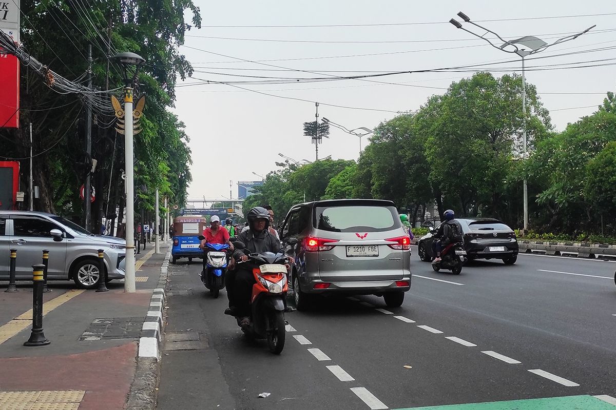 Melawan Arus dan Terobos Lampu Merah Jadi Pemicu Utama Kemacetan