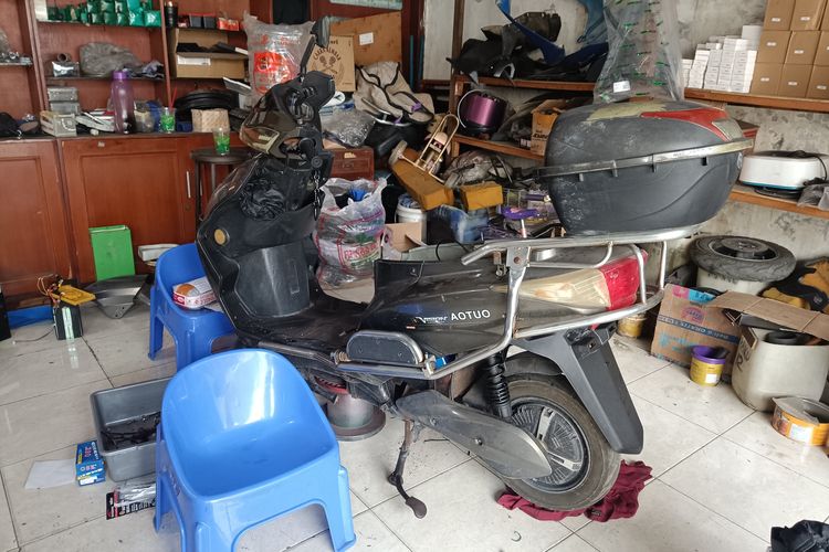 Mitos atau Fakta, Motor Listrik Tidak Perlu Diservis?