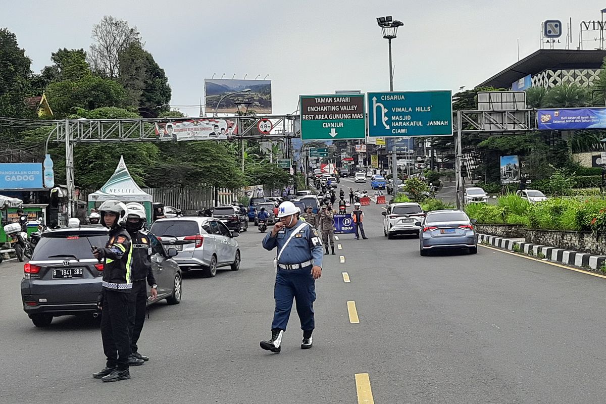 Hari Ini Jalur Puncak Berlaku Ganjil Genap dan Oneway