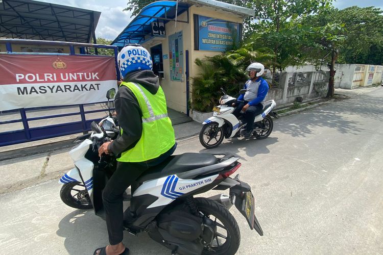 Tarif Resmi Bikin dan Perpanjangan SIM C per April 2026