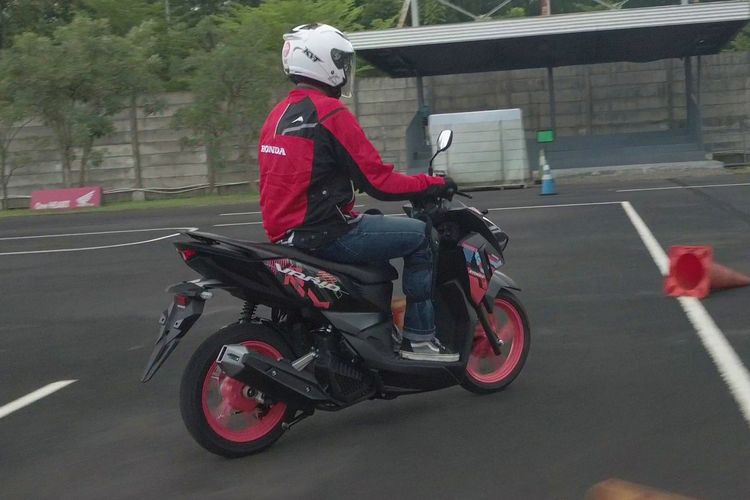 Ubahan Vario 125 Baru: Efisiensi Pendinginan dan Desain Aerodinamis