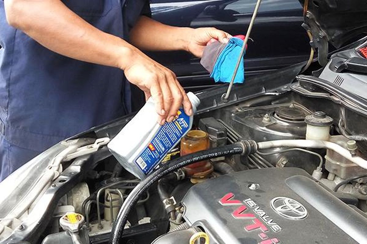 Mengapa Kebocoran Oli Power Steering Perlu Diperhatikan