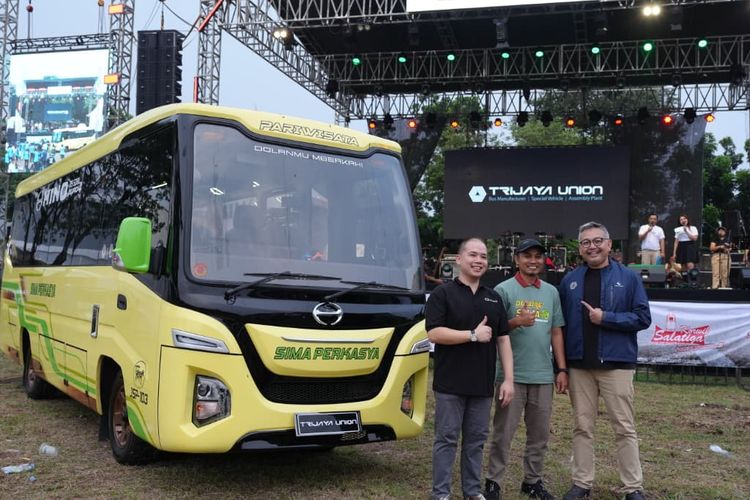 Hino Bus 115 SDBL: Kolaborasi Spesial PO Sima Perkasya &amp; Trijaya Union