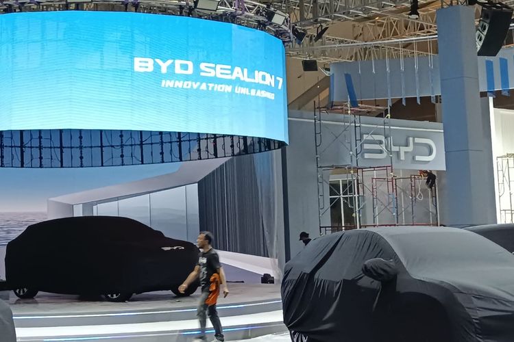 Strategi China Mengatasi Perang Harga dan Pertumbuhan Otomotif