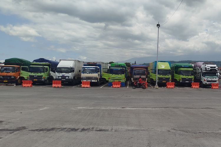 Ironi Truk di Indonesia: Cuma 4 Persen, Tapi Sumbang 40 Persen Emisi