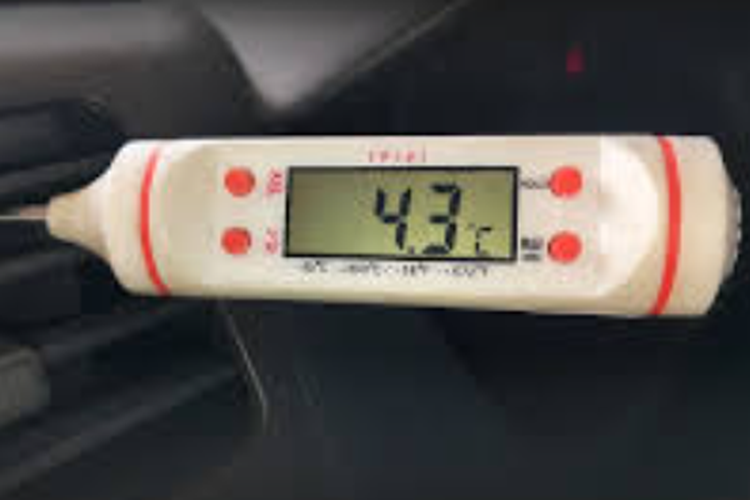 Alasan Kenapa Setelan AC Terlalu Dingin Bikin Boros BBM