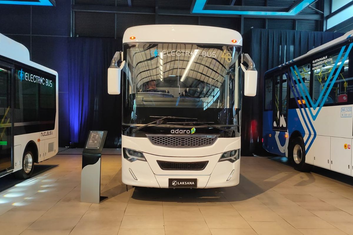 Peluncuran Bus Listrik Karoseri Laksana, Nucleus 6