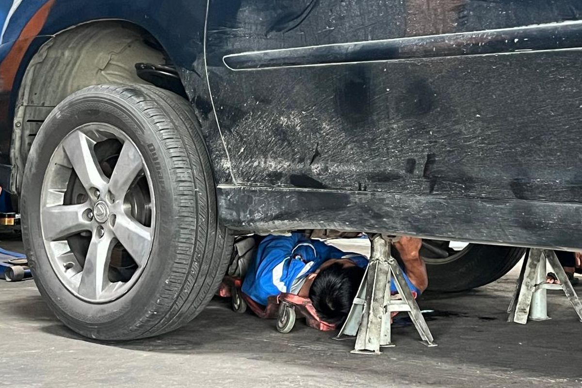 Kenali Kerusakan Kaki-kaki Mobil dari Suara