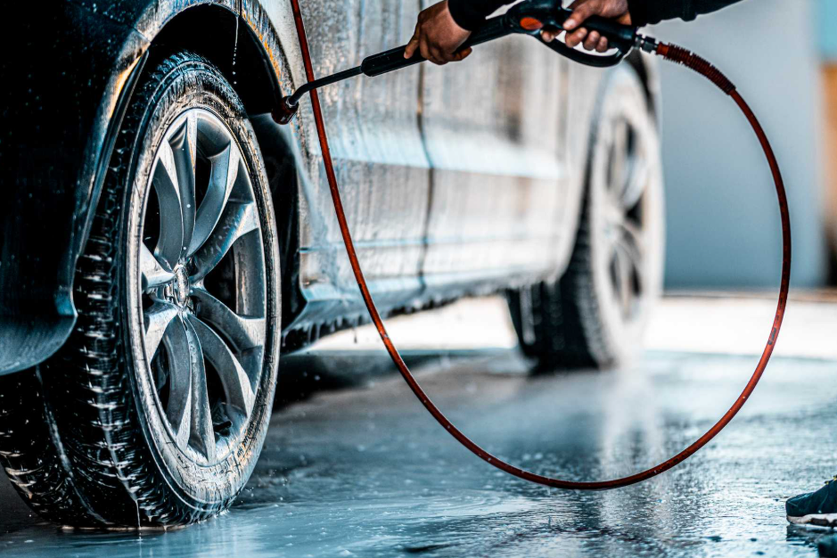 Tips Mencuci Mobil yang Benar Setelah Dipakai Mudik