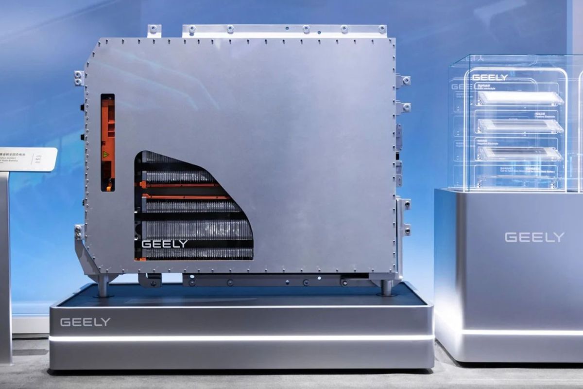 Geely Siapkan Mobil Listrik 1.000 Km dengan Baterai Solid-State