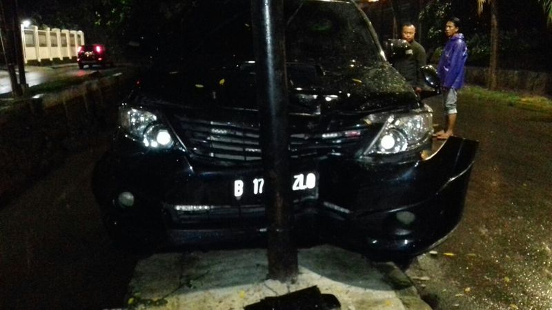 Kecelakaan Fortuner Setya Novanto yang Bikin Geger, Sampai Benjol Segede Bakpao