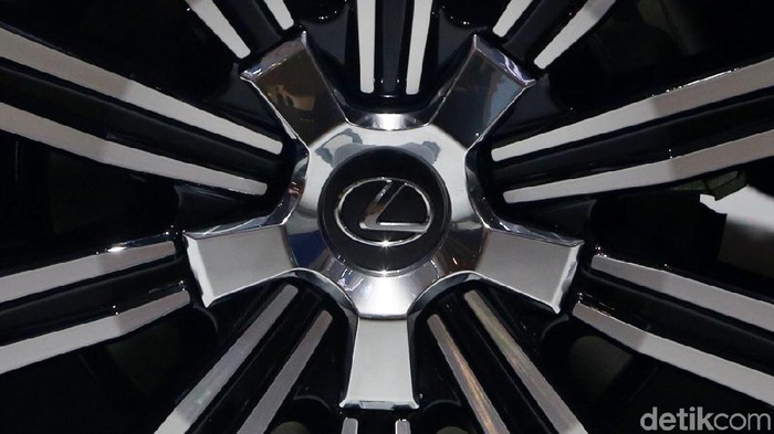 MPV 6 Roda Mewah dari Lexus Siap Unjuk Gigi