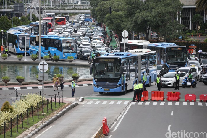 Awas Macet! Ada Reuni 212 di Monas, Catat Pengalihan Arus Lalu Lintasnya