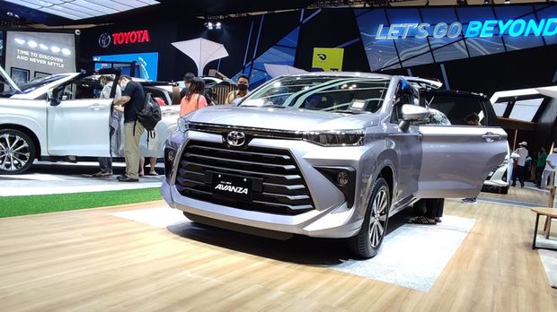 BYD, Toyota, Pajak Tahunan BYD M6 vs Toyota Avanza, Bedanya Lumayan Jauh