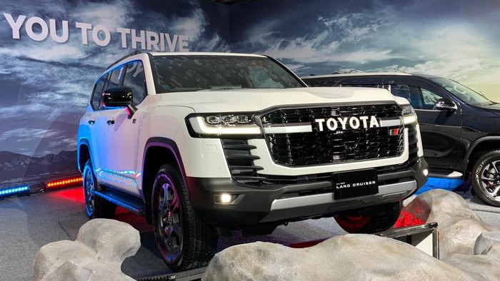 Toyota, Toyota Land Cruiser, Harga Mulai Rp 2,6 Miliaran, Segini Biaya Servis Berkala Toyota Land Cruiser