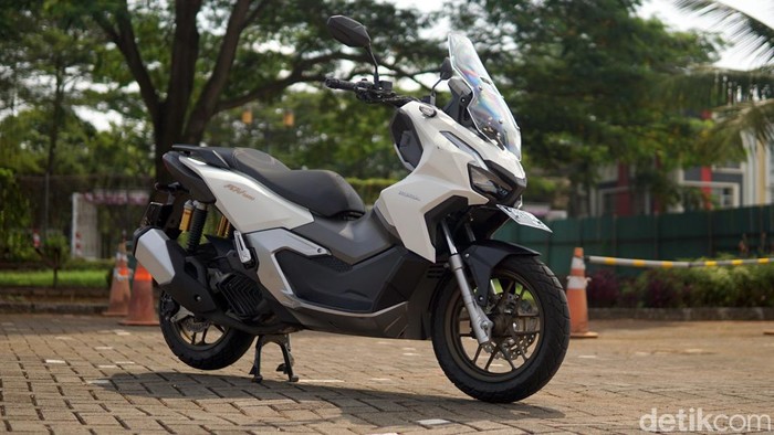 Honda ADV 160 Lawas Kena Pangkas Harga