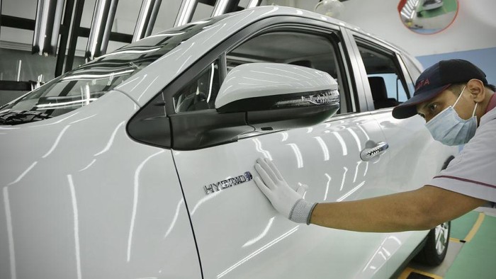 Toyota, Debut Global Mobil Hybrid Terbaru Toyota di Indonesia, Catat Tanggalnya