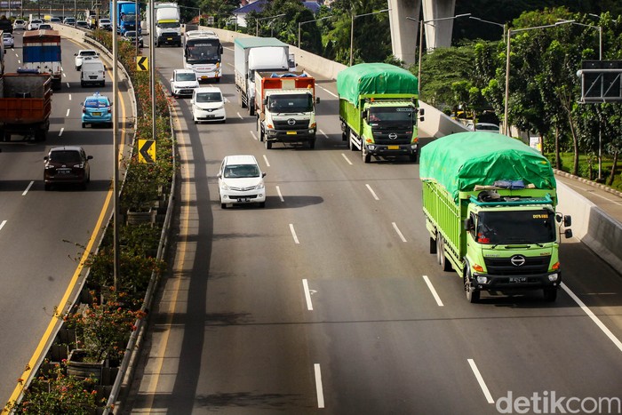 Miris! Pantesan Truk ODOL Masih Marak, Sopir Sering Kena Palak