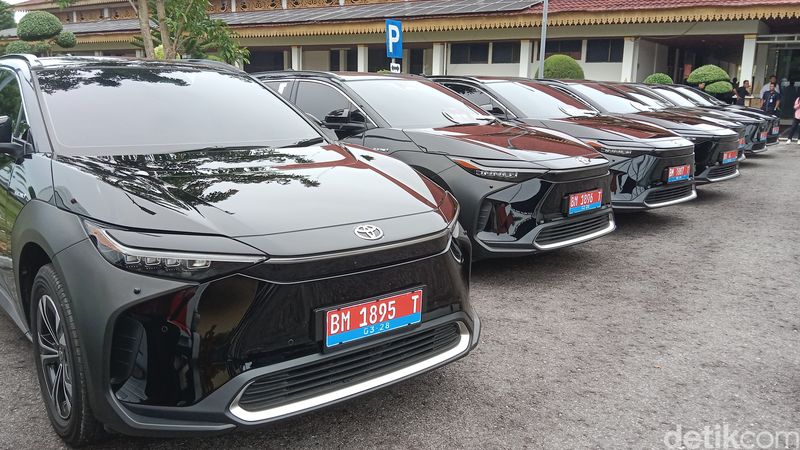 Anggaran Mobil Dinas Pejabat Naik, Soalnya Mau Pindah ke Mobil Listrik