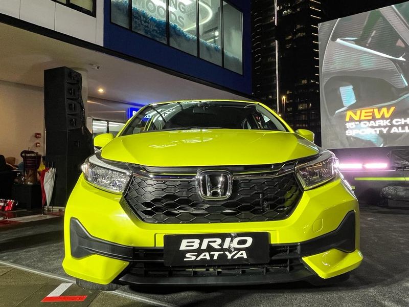 Beda Pajak BYD Atto 1 vs Agya Cs, Jauh Juga!