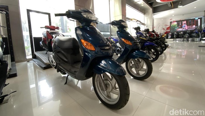 Motor Matic Dua Tak Yamaha Glide Dijual, Harga Bikin Penasaran
