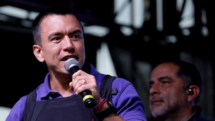 Mobil Presiden Ekuador Dilempari Batu hingga Ditembak, Apa Sebabnya?