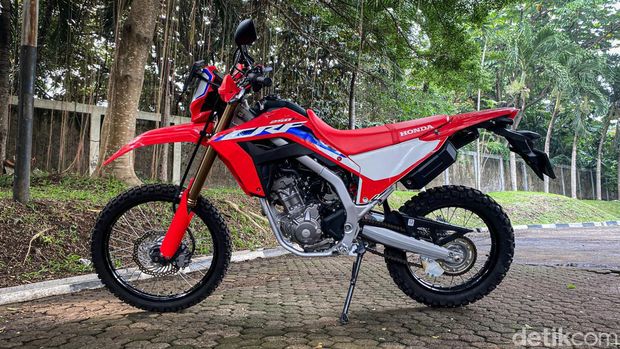 Nyaris Rp 100 Juta, Segini Harga CRF250 Series Terbaru di Indonesia