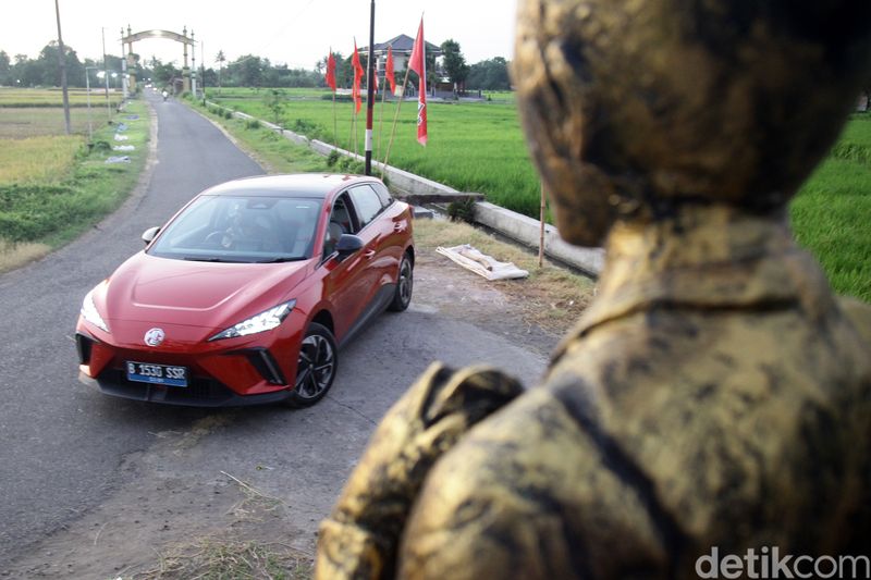 MG, Mau Mobil Listrik MG 4 EV Ignite Bekas KTT Harga 'Rakyat'? Datang Ke Sini!