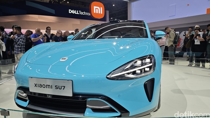 Detik-detik Mobil Listrik Xiaomi Jalan Sendiri, Ternyata Ini Penyebabnya