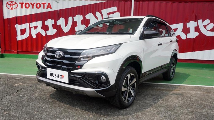 Toyota, Pajak Toyota Rush Keluaran Tahun 2026