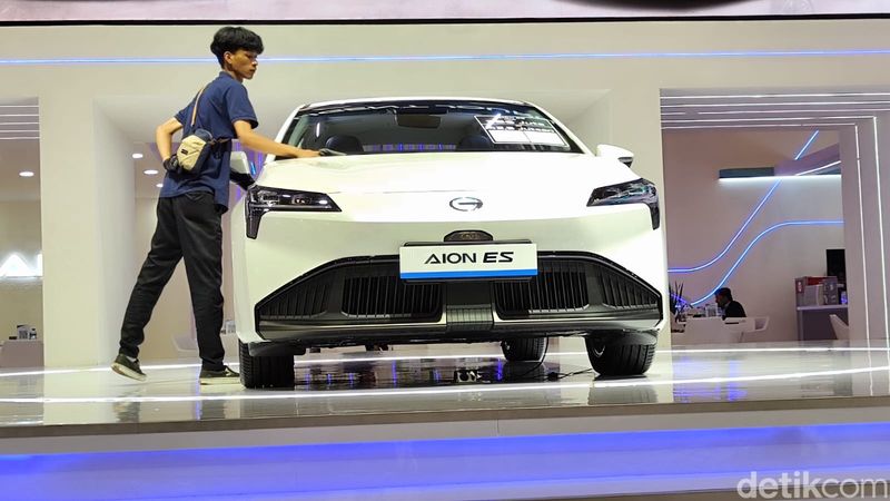 Mobil Sedan Makin Ditinggalkan, Ini Buktinya