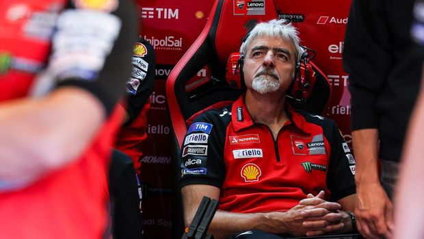 Ducati, MotoGP, Bos Ducati Iba Lihat Pebalap Sejago Bagnaia Sengsara di MotoGP