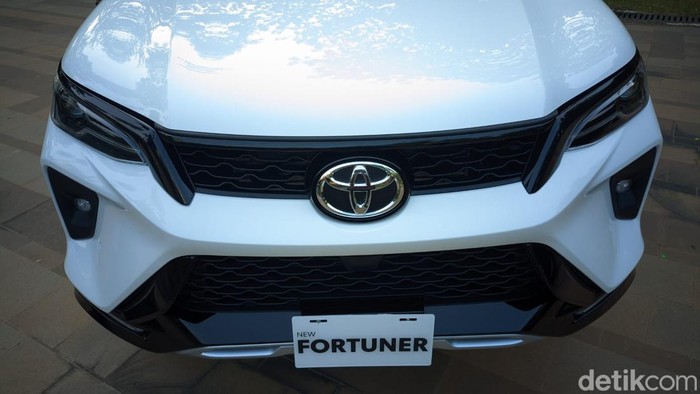 Toyota, Toyota Fortuner, Daftar Harga Toyota Fortuner Terbaru, Sekarang Termurahnya Segini