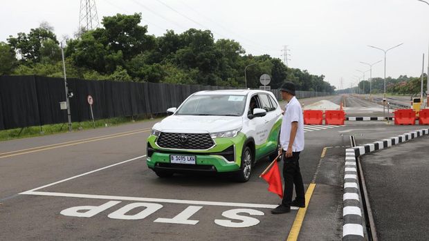 Toyota Kembangkan Teknologi Ubah Sampah Jadi Bahan Bakar Kendaraan
