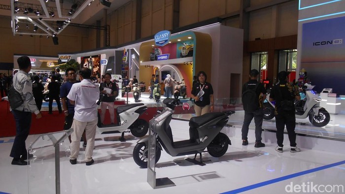 Produsen Motor Listrik Ogah Ngandelin Pemerintah, Tetap Jalan Meski Tak Disubsidi