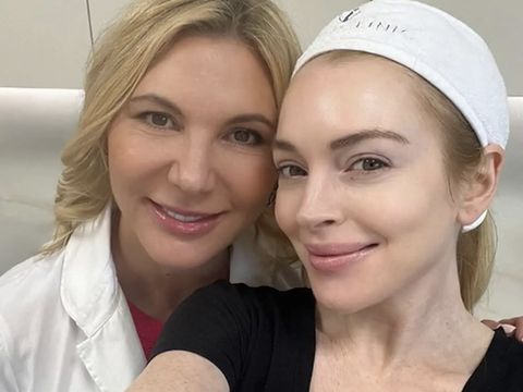 Lindsay Lohan Tampil Glowing dan Awet Muda Tanpa Makeup, Diduga Oplas