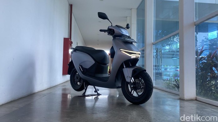 Honda, Honda e, Honda CUV e: Digunting Diskon Jumbo, Harga Jadi Rp 19 Jutaan