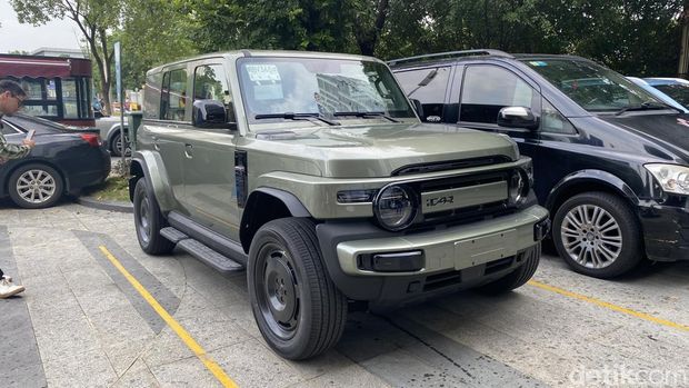 Ketahuan Sudah, Mobil Misterius di PIK adalah Chery iCar V23!
