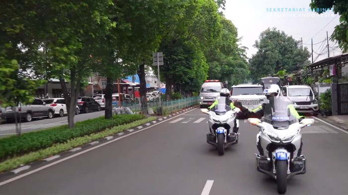 Pejabat Bisa Tiru Prabowo saat Dikawal: Ikut Macet-Lampu Merah Berhenti