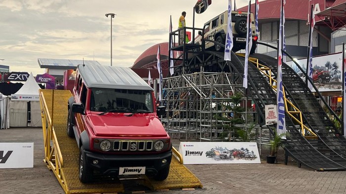 Suzuki , Suzuki Jimny, Suzuki Mau Kasih Kejutan Soal Jimny di Indonesia