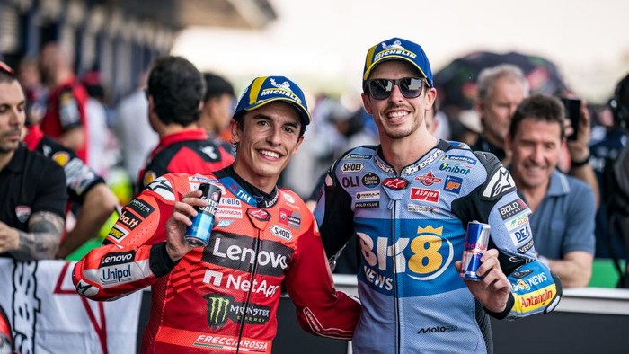 Marc Marquez Sanjung Adiknya: Cuma Dia Pebalap Ducati yang Bisa Ngalahin Saya!