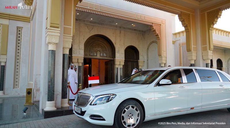 Di RI Pakai Maung, di Luar Negeri Prabowo Sering Pakai Mobil Mewah Ini