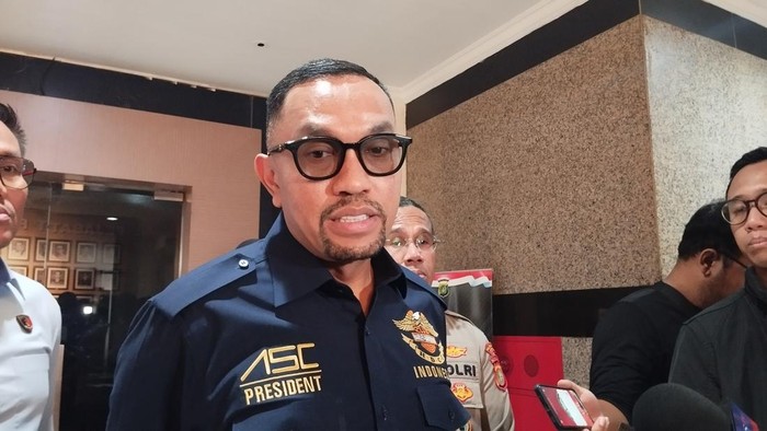 28 Mobil-motor Ahmad Sahroni yang Lapor Punya Harta Rp 328 Miliar