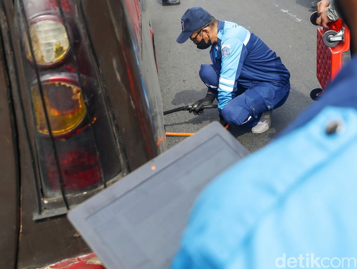 Tok! Hakim Putuskan Kendaraan Tak Lulus Uji Emisi Kena Denda Maksimal Rp 7,5 Juta