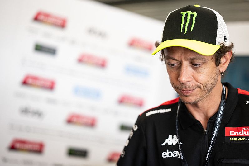 Begini Awal Mula Rossi-Marquez Musuhan, Bukan di Sepang 2015
